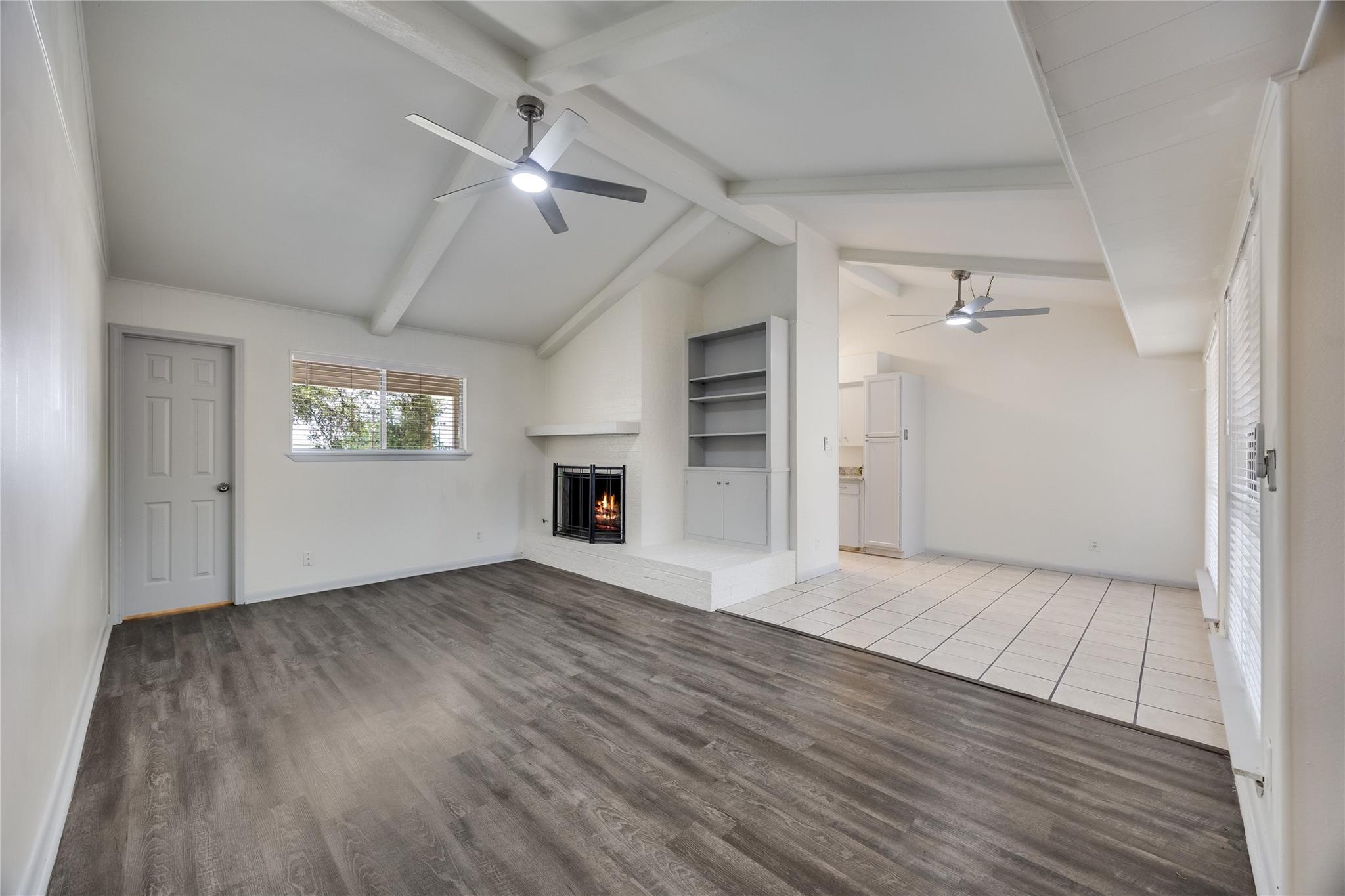 8803 Westover Club Dr #b Property Photo 5