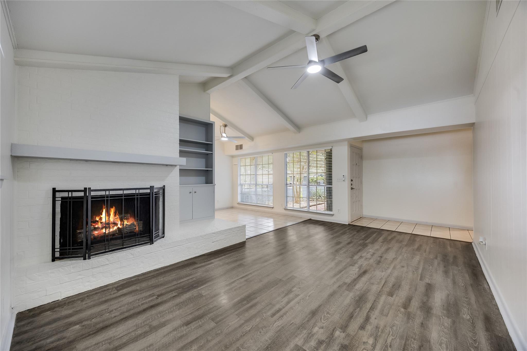 8803 Westover Club Dr #b Property Photo 6