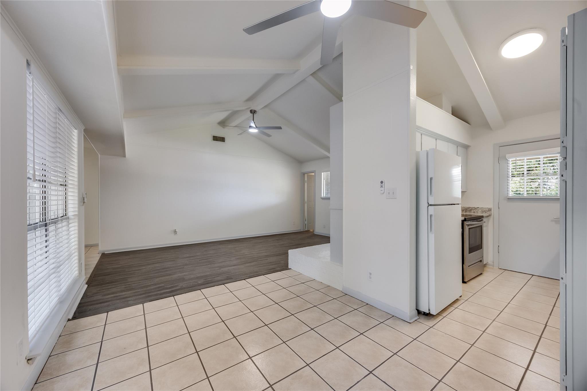 8803 Westover Club Dr #b Property Photo 12