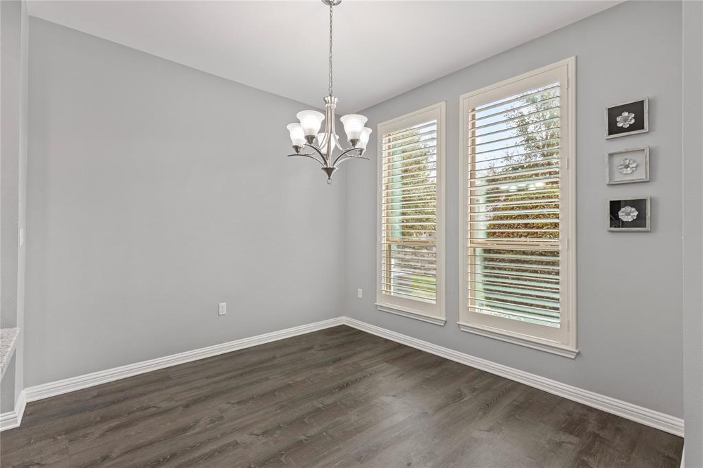 13800 Lyndhurst St #184 Property Photo 10