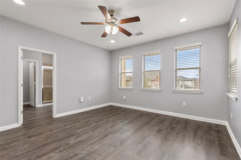 13800 Lyndhurst St #184 Property Photo 14