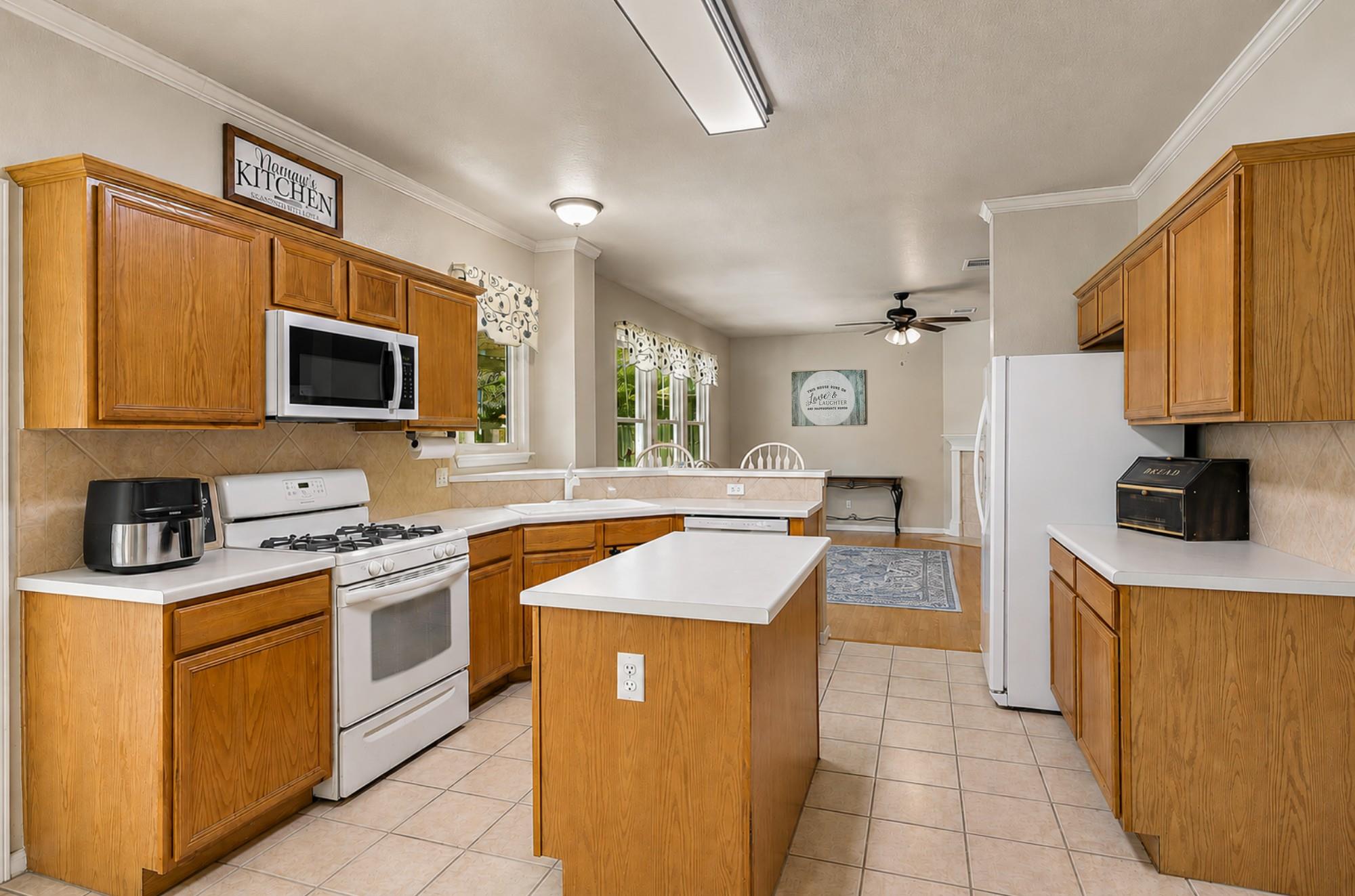 1503 Mexican Heather Ct Property Photo 8
