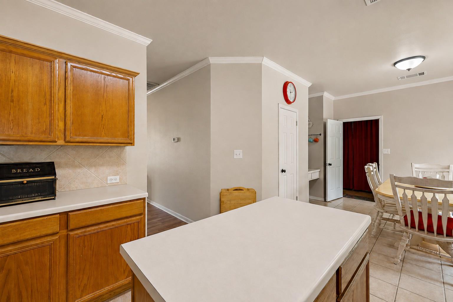 1503 Mexican Heather Ct Property Photo 10