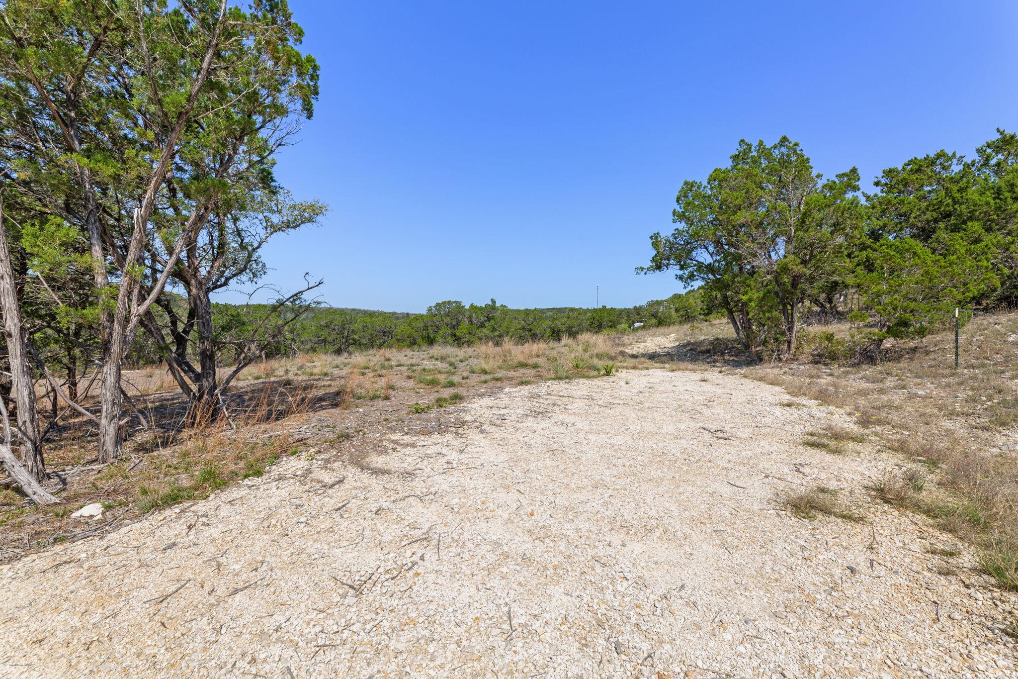 211 Hoots Holler Property Photo 7