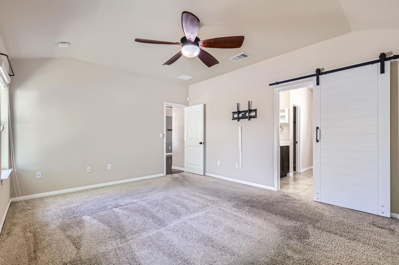 18203 Bandelier Dr Property Photo 19