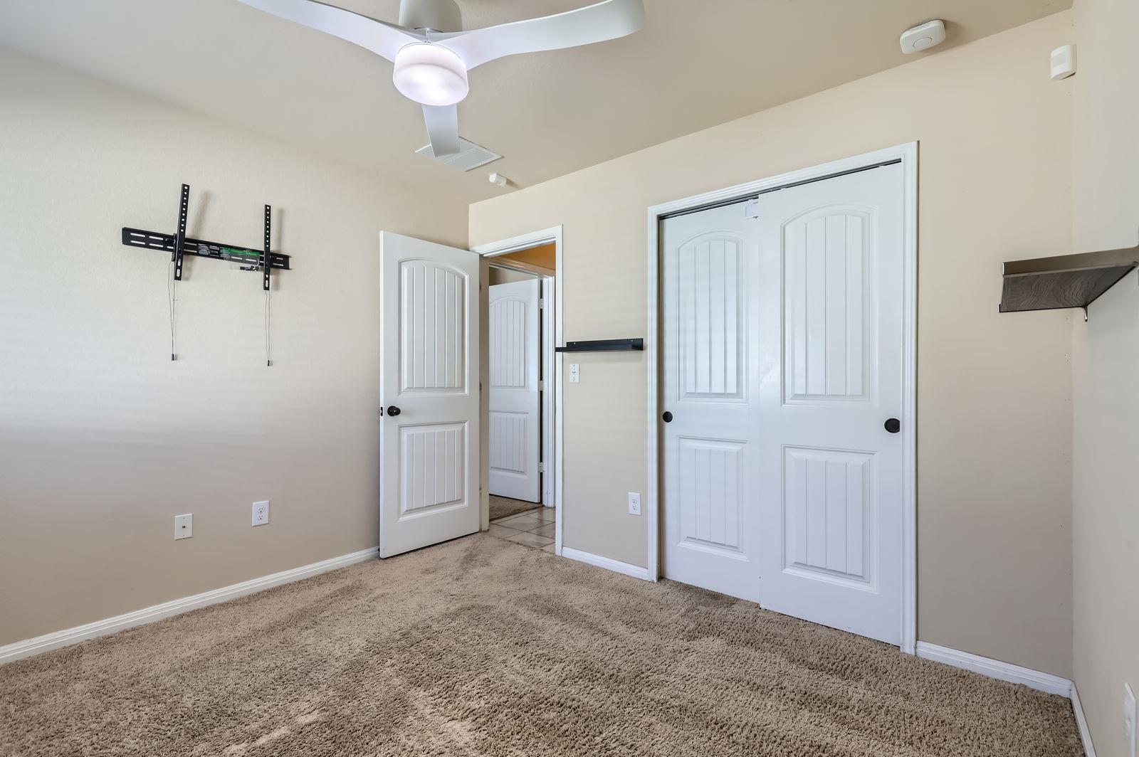 18203 Bandelier Dr Property Photo 23