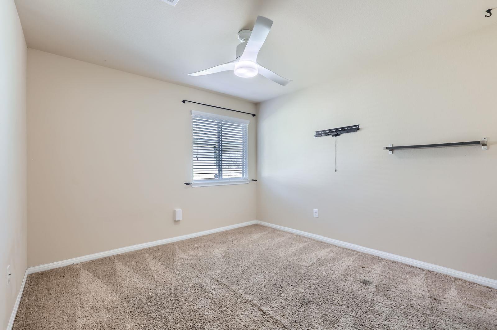 18203 Bandelier Dr Property Photo 24