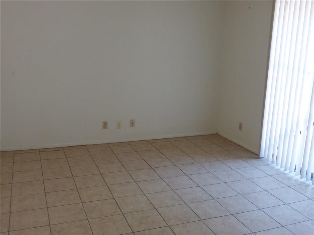 7208 Lilac Ln #a Property Photo 6