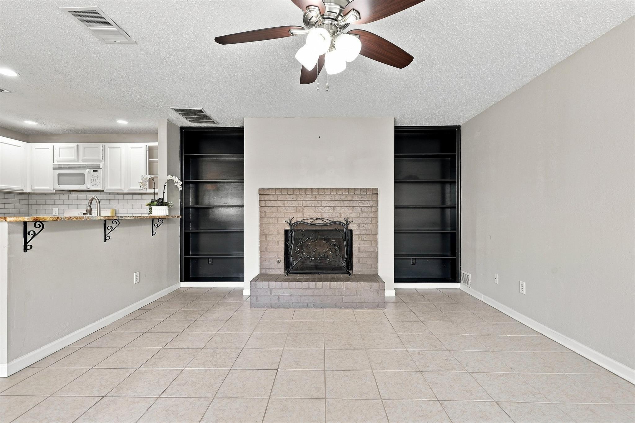 7825 Beauregard Cir #3a Property Photo 5