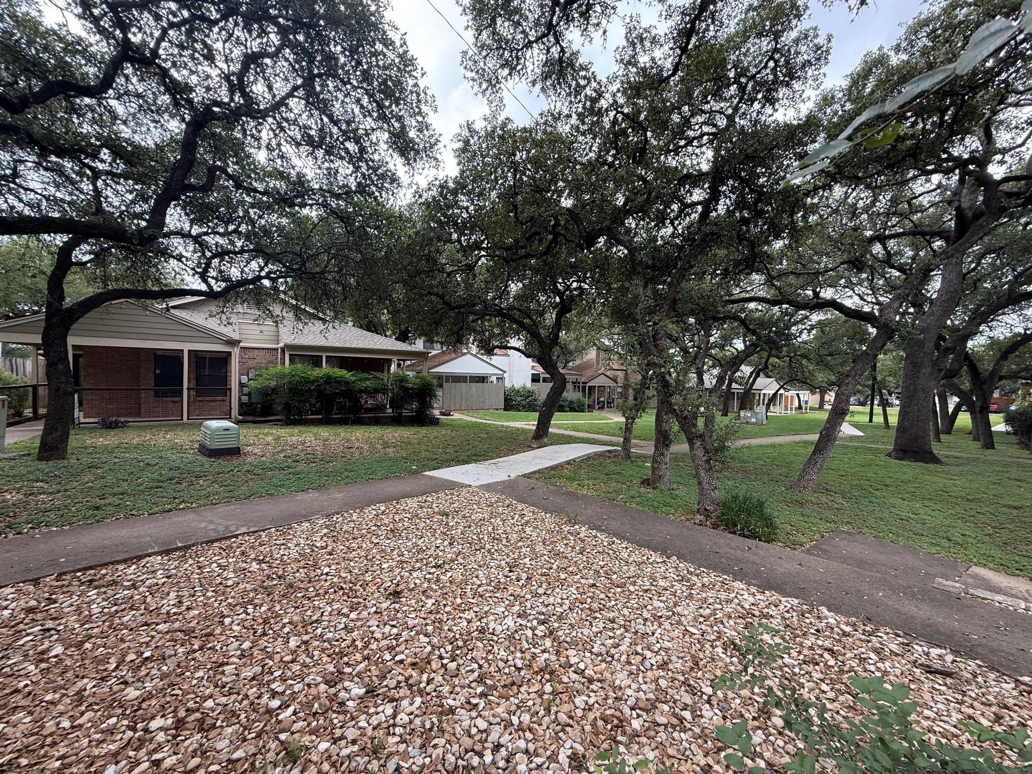 7825 Beauregard Cir #3a Property Photo 23