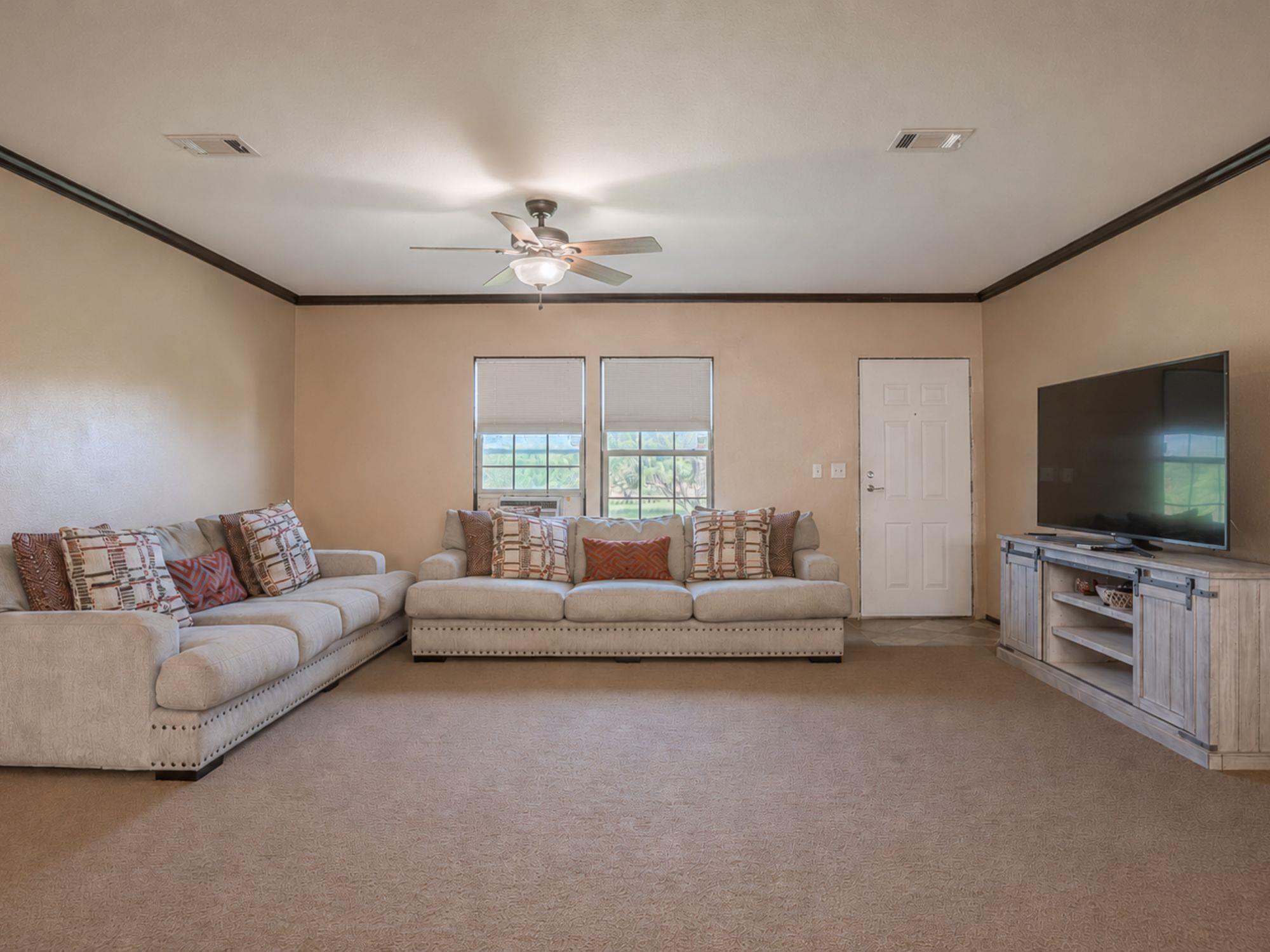 100 Northridge Ln Property Photo 8
