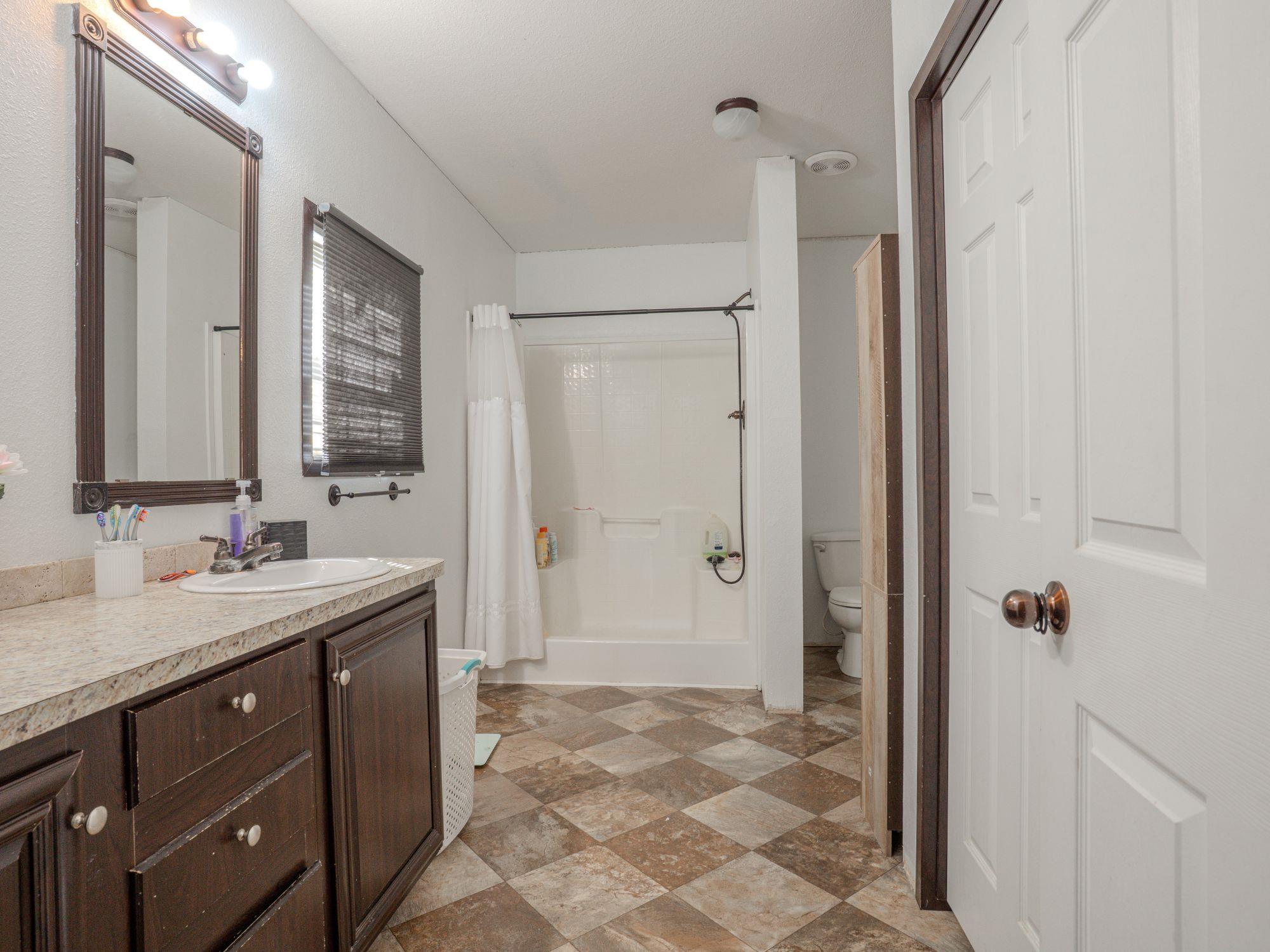 100 Northridge Ln Property Photo 10