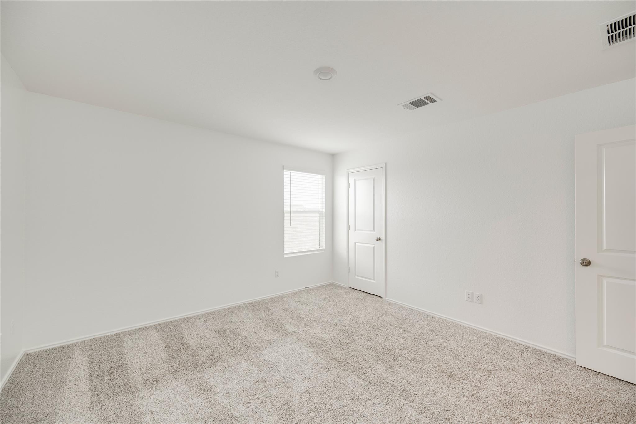13520 Knights Branch Dr Property Photo 12
