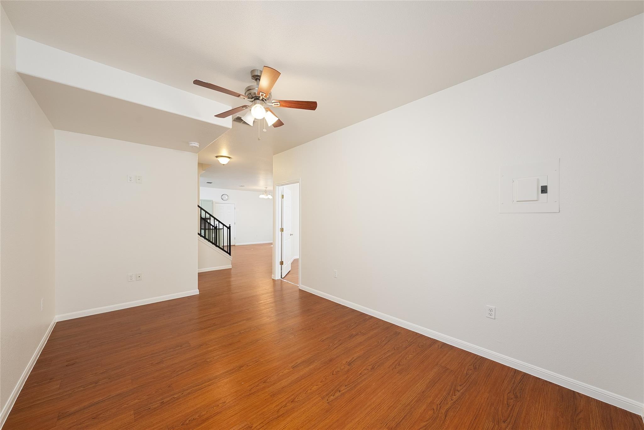 4505 Red River St ##b Property Photo 9