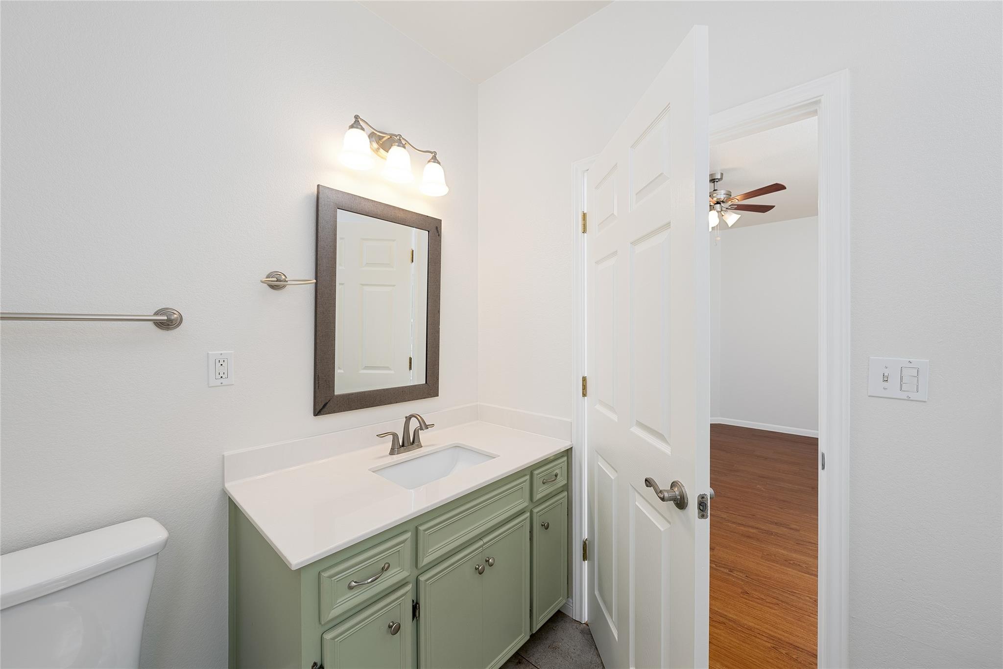 4505 Red River St ##b Property Photo 14