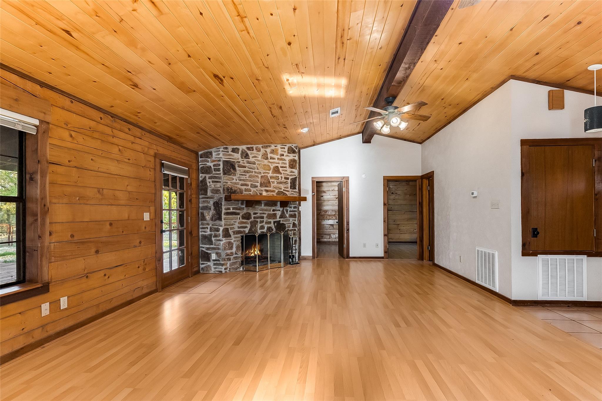 5244 Fm 3509 Property Photo 5