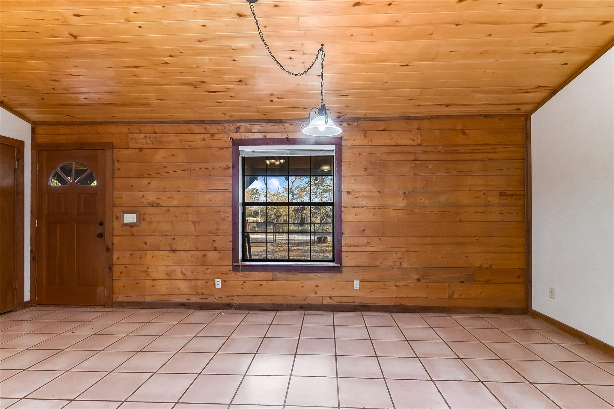 5244 Fm 3509 Property Photo 10