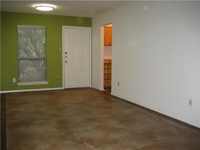 5701 Woodrow Ave 103 Property Photo 6