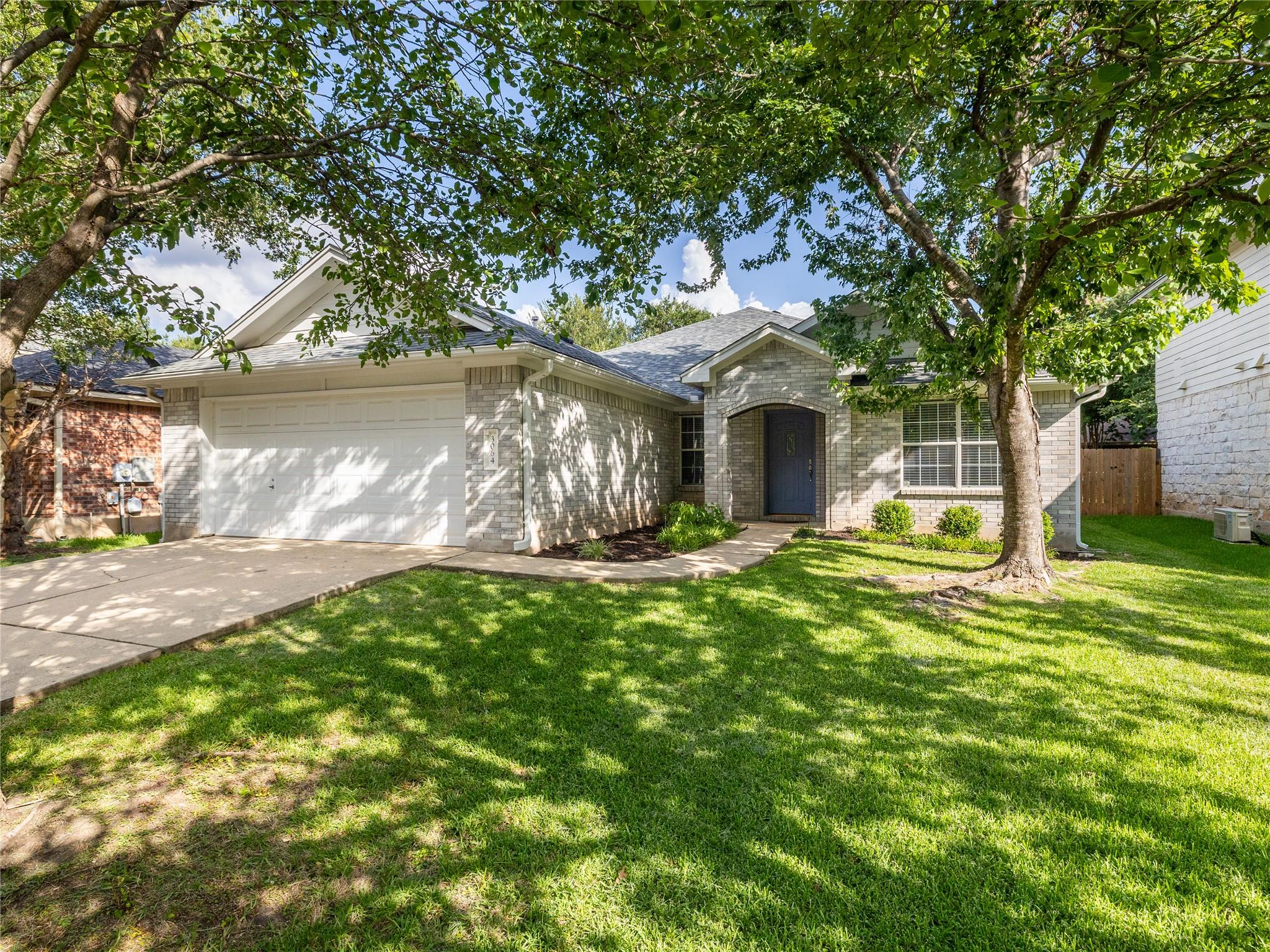 3064 Bent Tree Loop Property Photo 1