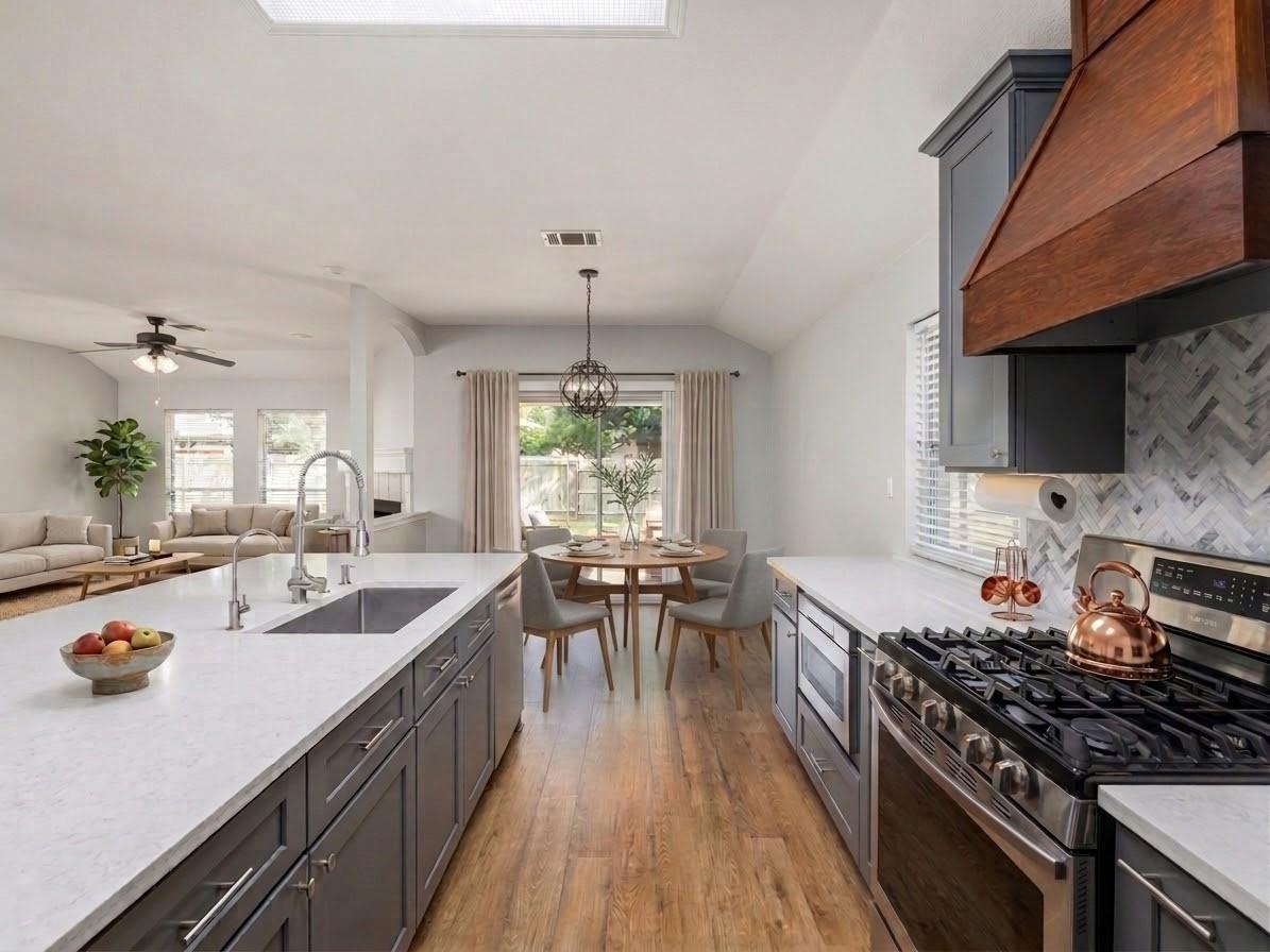3064 Bent Tree Loop Property Photo 2