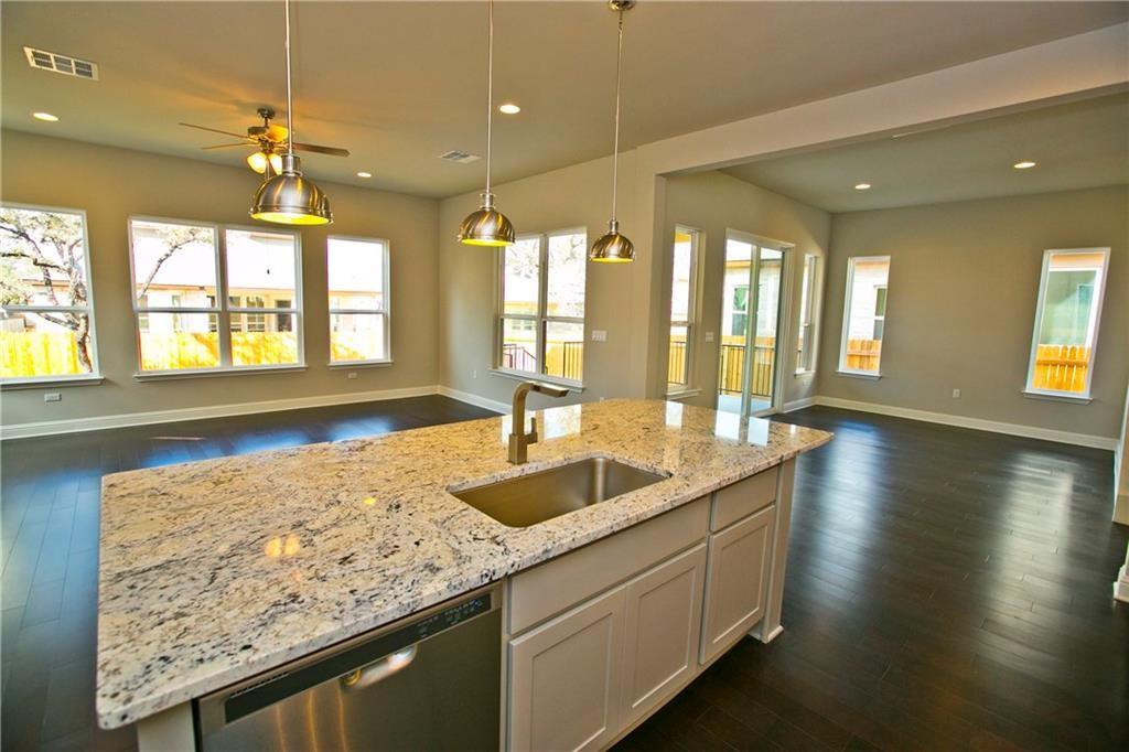 6716 Vitruvius Dr Property Photo 6
