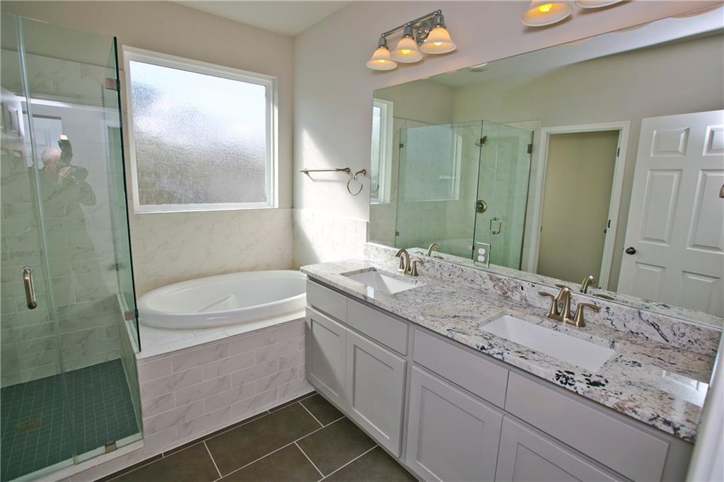 6716 Vitruvius Dr Property Photo 23