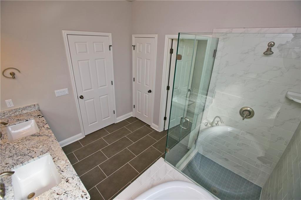 6716 Vitruvius Dr Property Photo 24