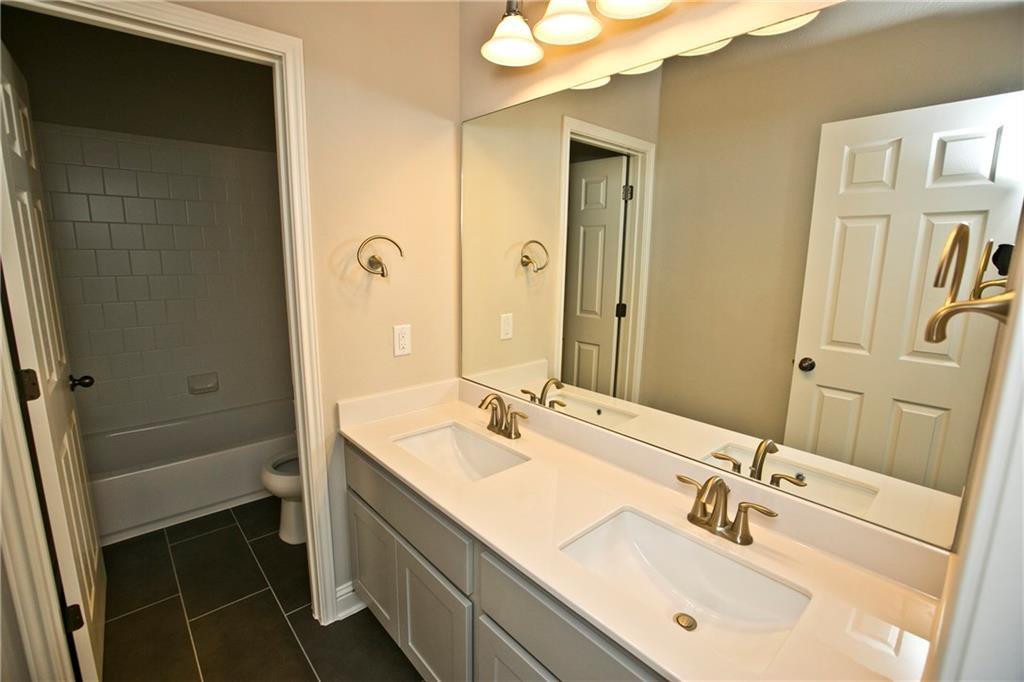 6716 Vitruvius Dr Property Photo 29