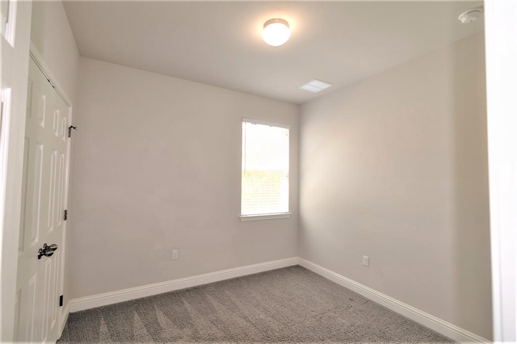 6716 Vitruvius Dr Property Photo 30