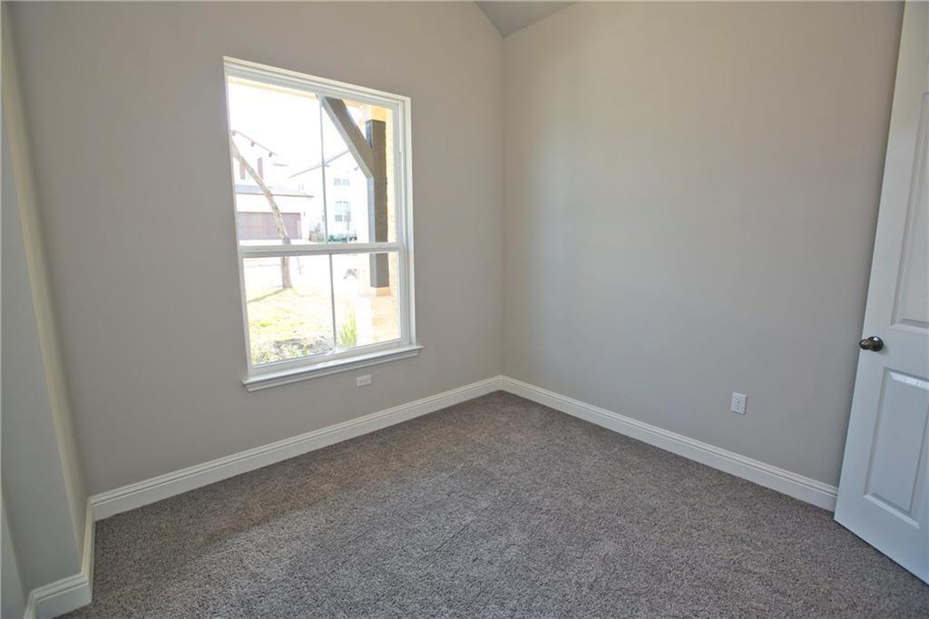 6716 Vitruvius Dr Property Photo 32