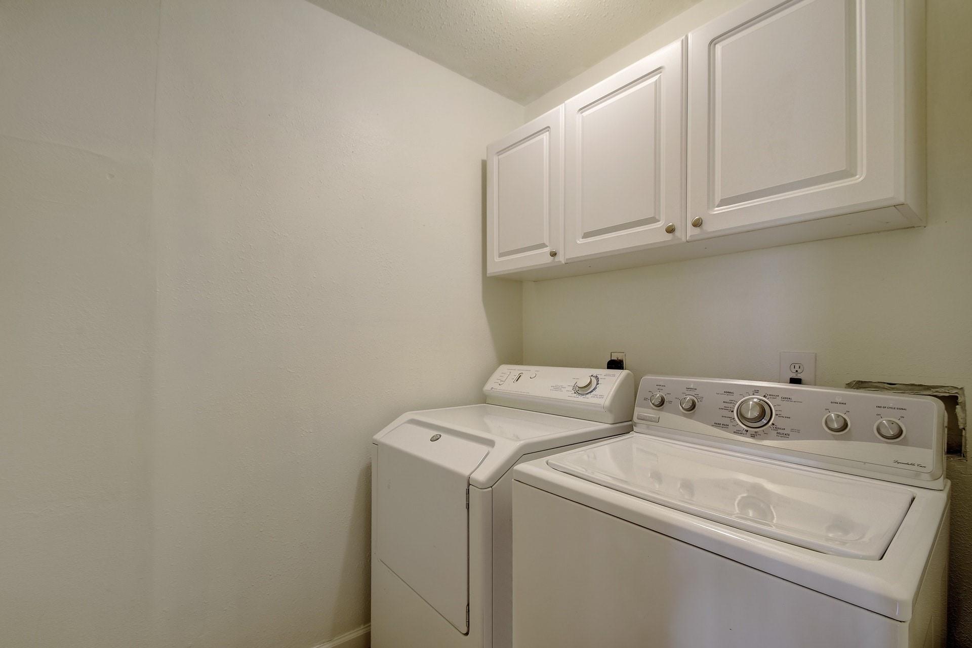 1704 E.m. Franklin Ave #unit C Property Photo 14