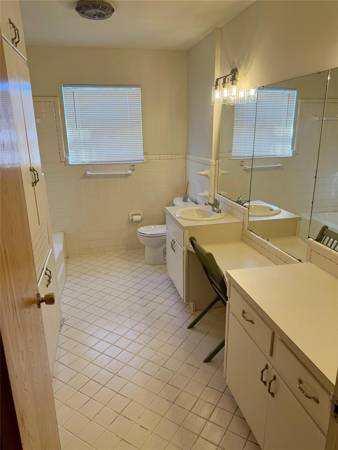 8601 Karling Dr Property Photo 19