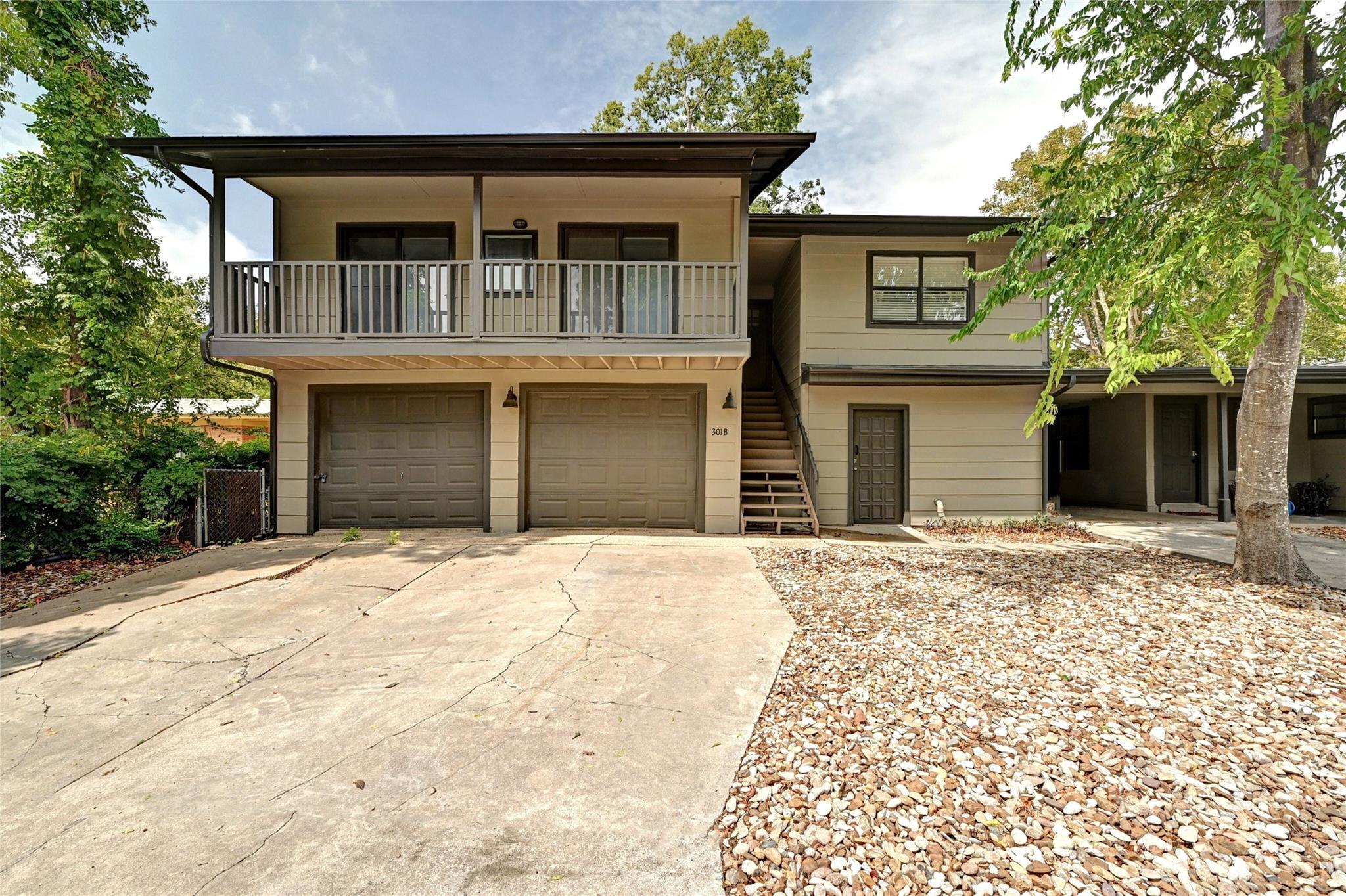 301 Irma Dr B Property Photo