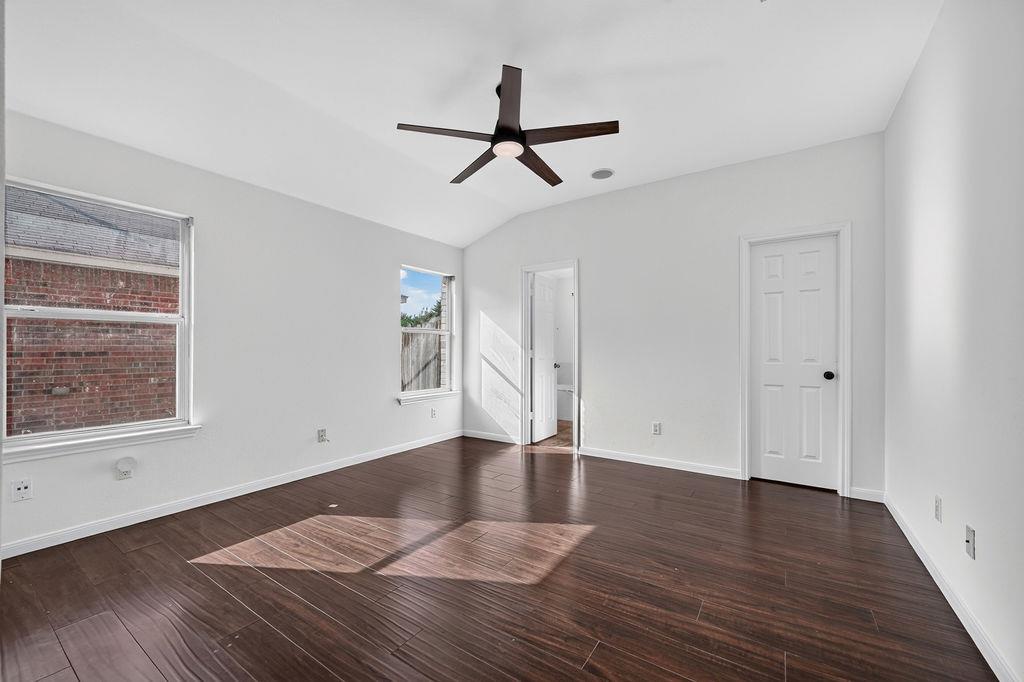2113 Pearson Way Property Photo 16