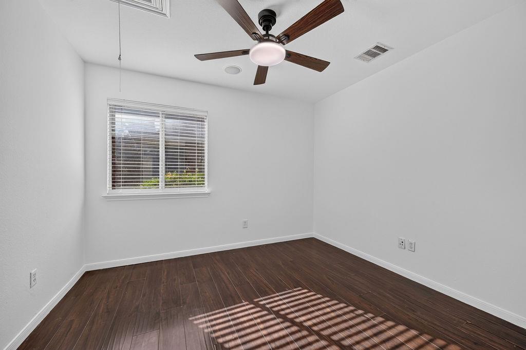 2113 Pearson Way Property Photo 22