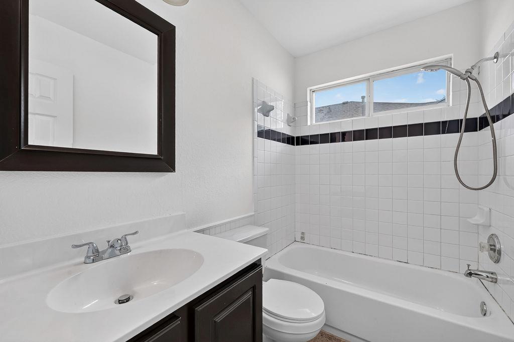 2113 Pearson Way Property Photo 26
