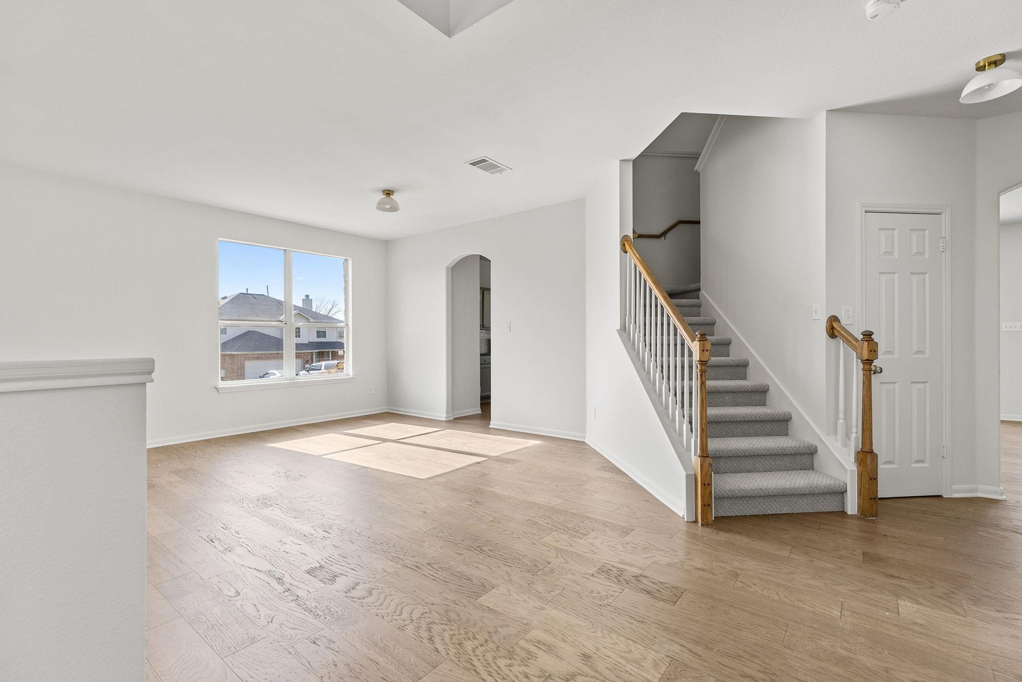 2301 Boulder Run Property Photo 3