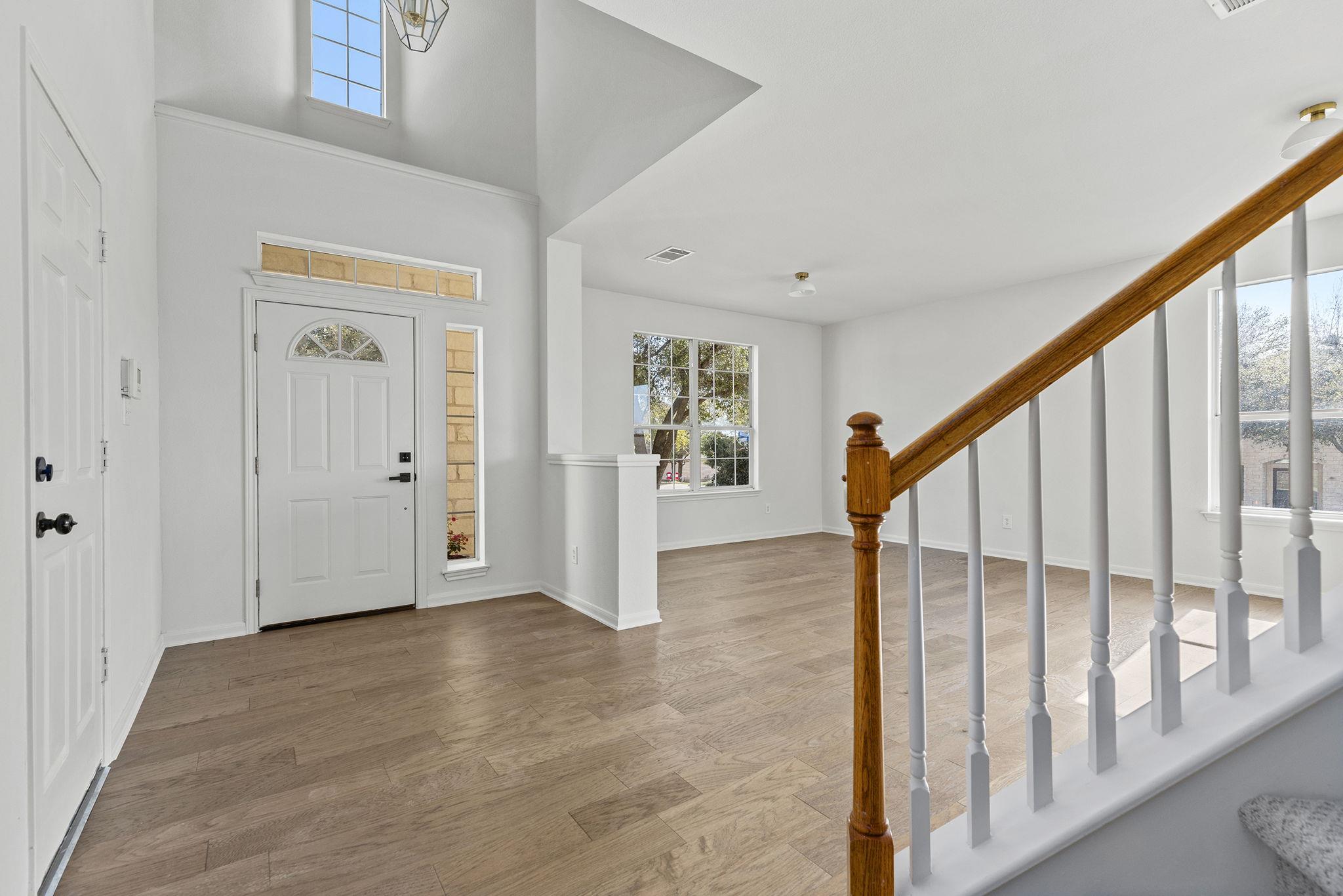 2301 Boulder Run Property Photo 4