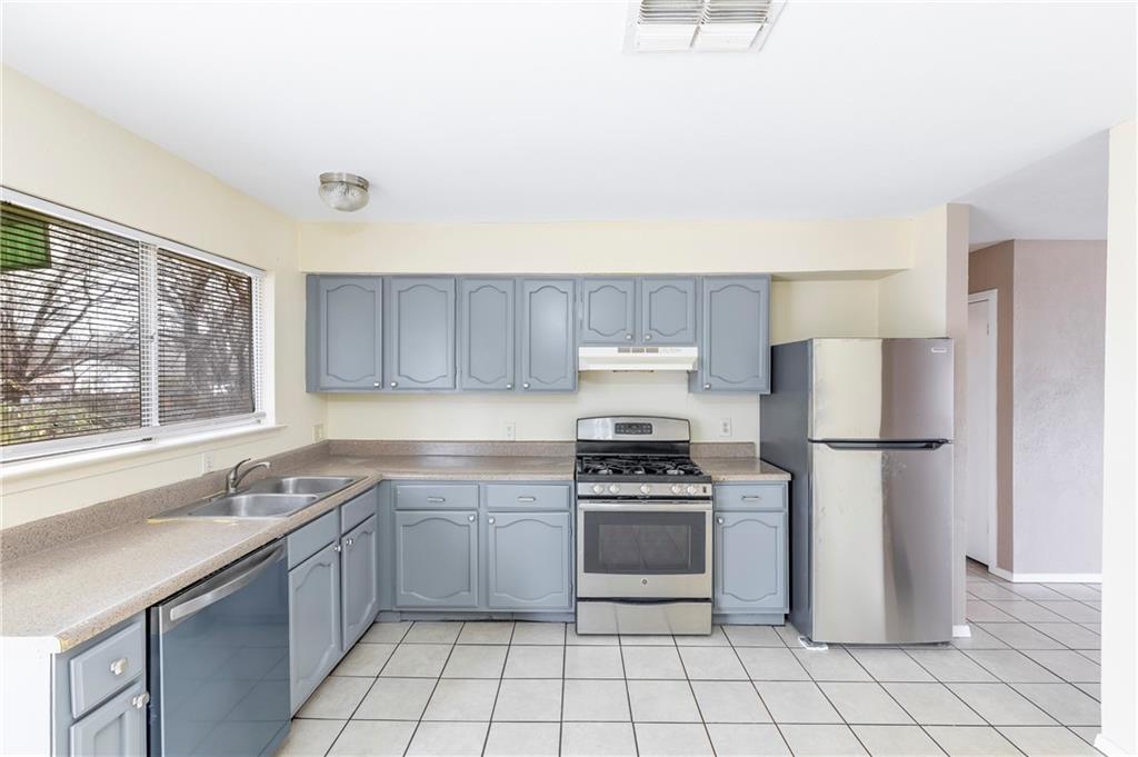 2325 Bendridge Trl Property Photo 4