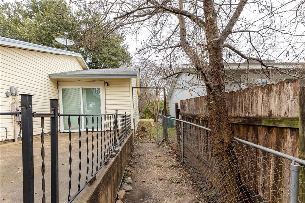 2325 Bendridge Trl Property Photo 24