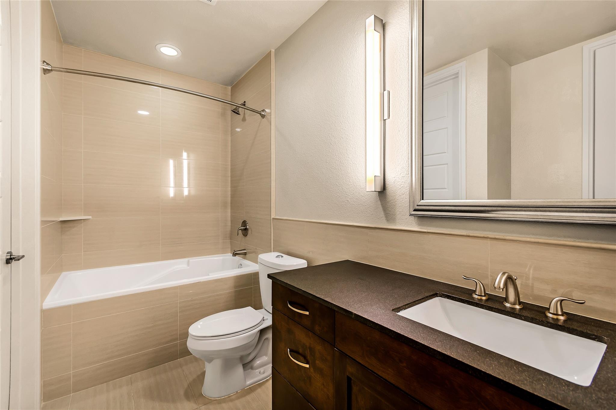 214 Barton Springs Rd #1921 Property Photo 15