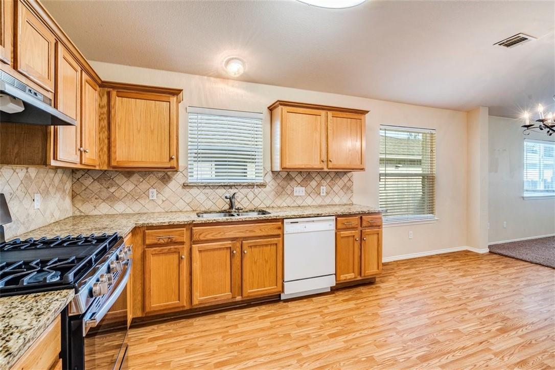 1307 Dillon Lake Bnd Property Photo 2