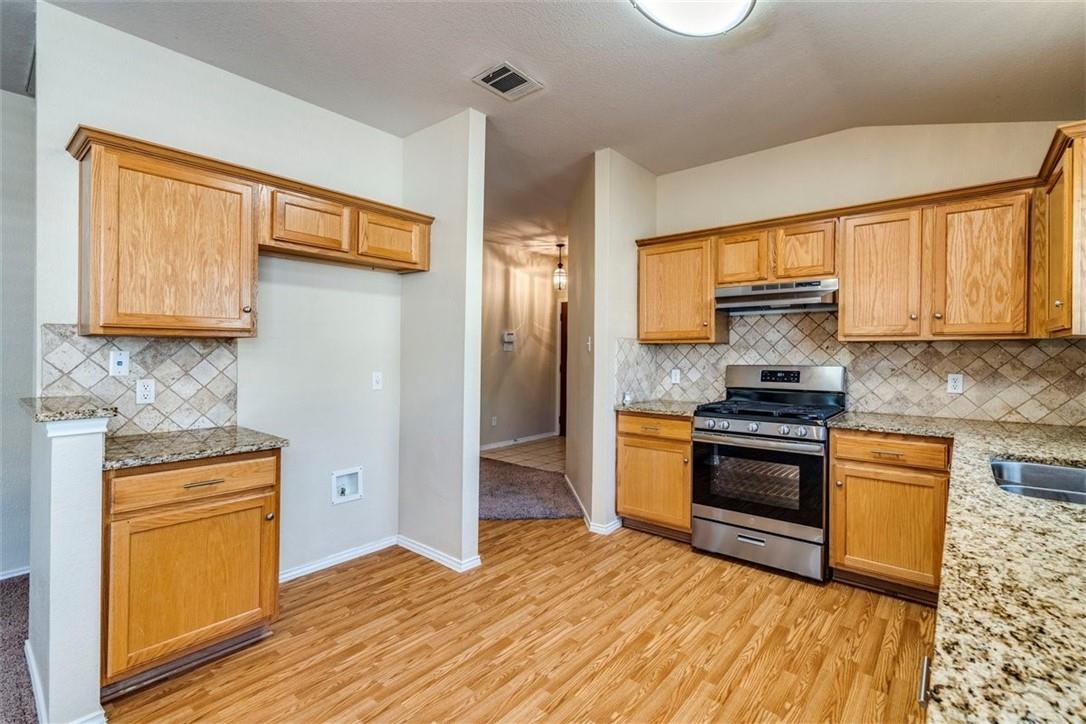 1307 Dillon Lake Bnd Property Photo 4