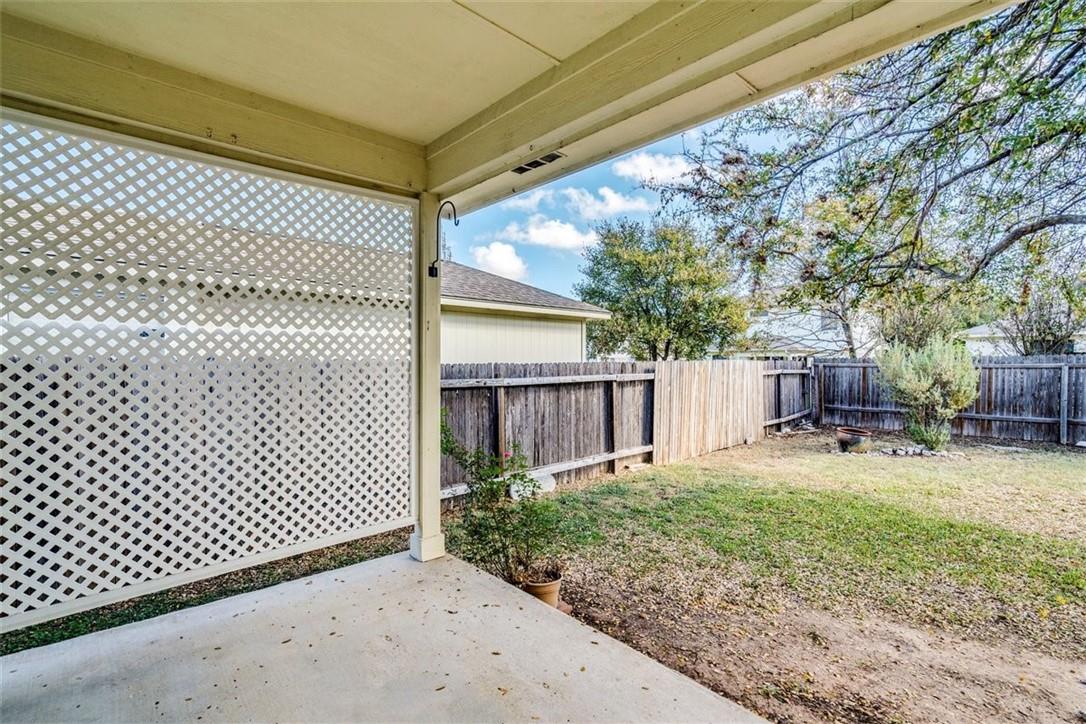 1307 Dillon Lake Bnd Property Photo 23