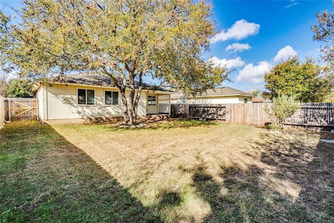 1307 Dillon Lake Bnd Property Photo 26