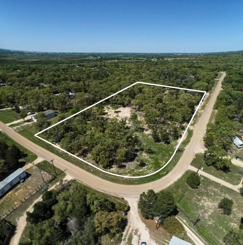 198 Wayside Dr Property Photo 1