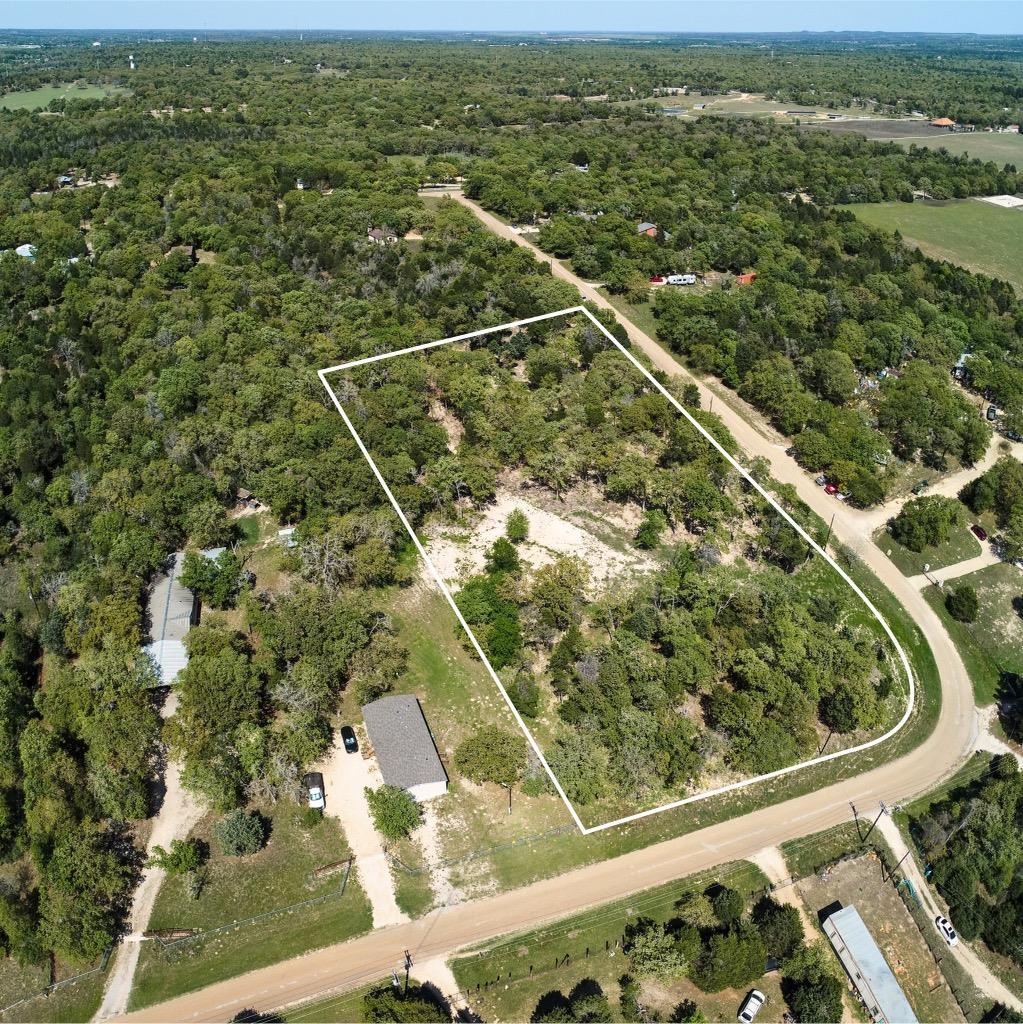 198 Wayside Dr Property Photo 2