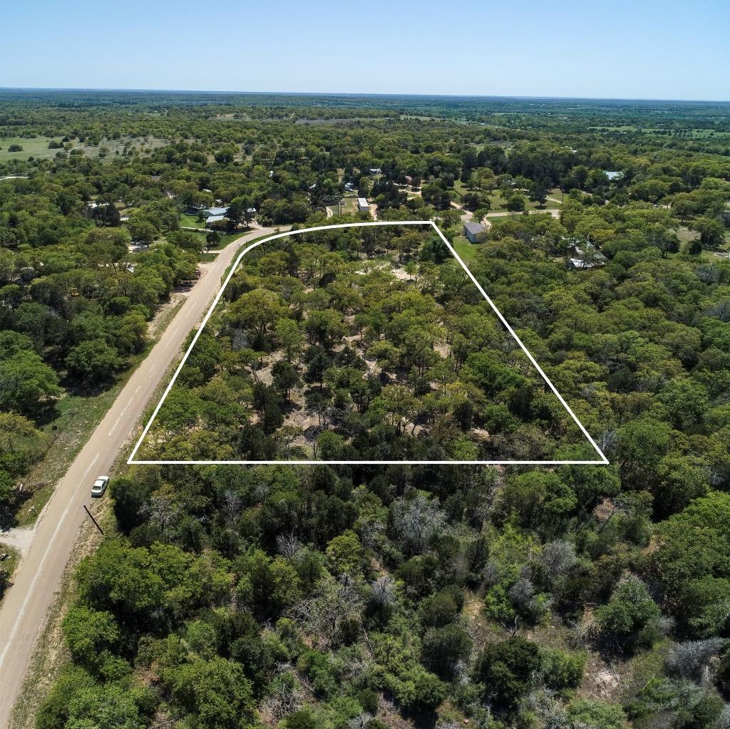 198 Wayside Dr Property Photo 4