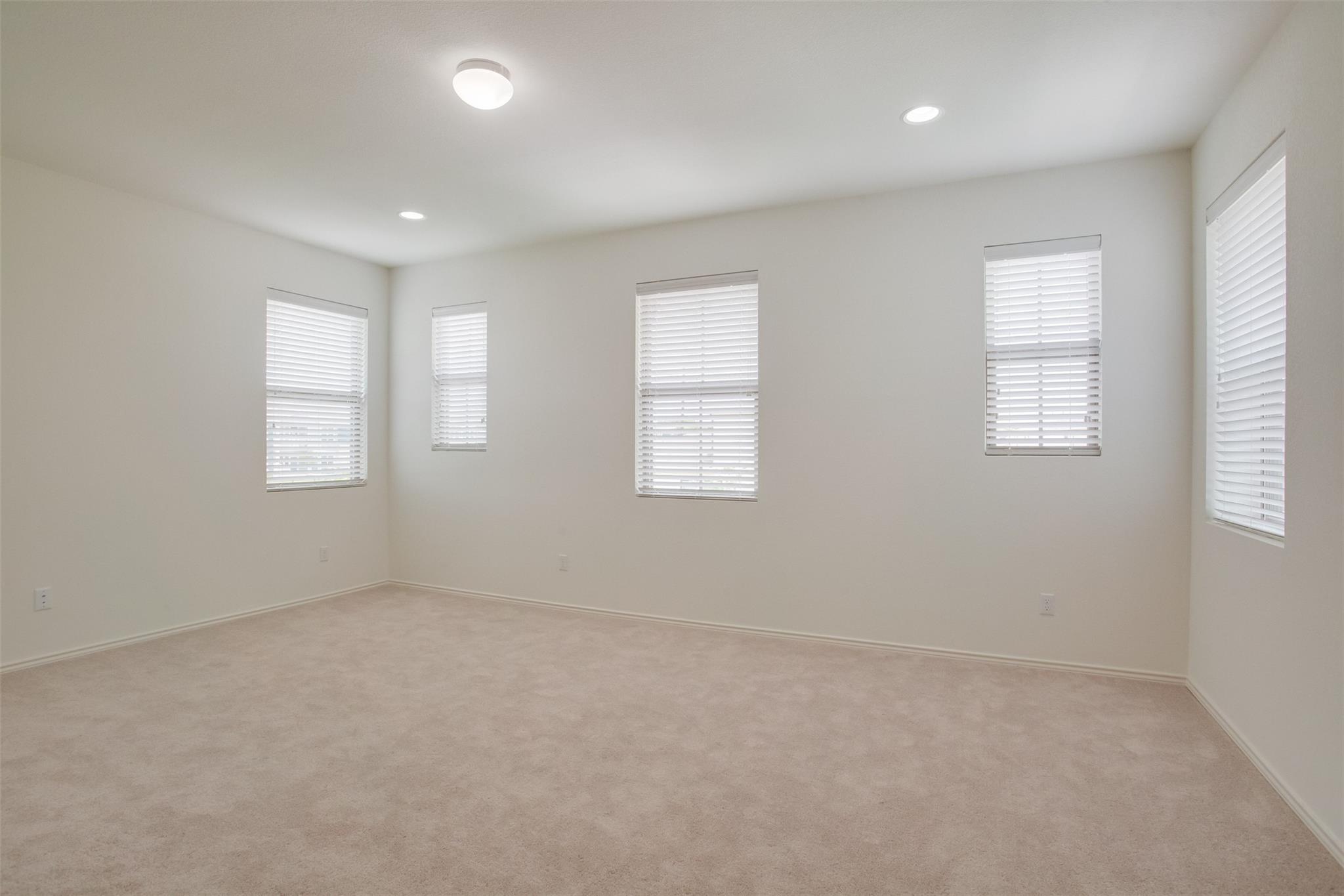 9201 White Coral Dr Property Photo 13