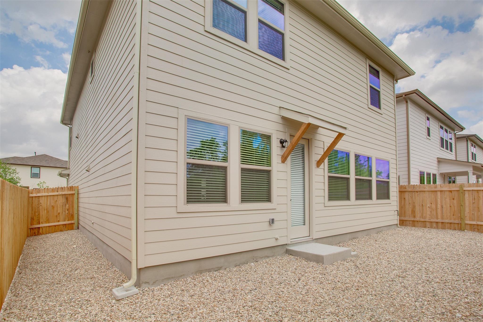9201 White Coral Dr Property Photo 26